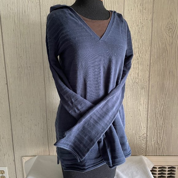 Roxy L Juniors LS Blue Top w Hood + Victoria's Secret Moda Brown Tank Bundle Lot - Picture 3 of 13